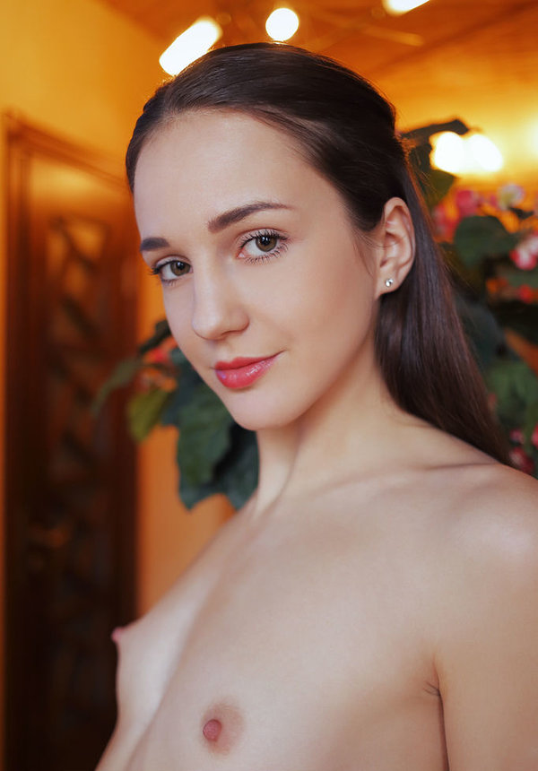 Тамара, 23